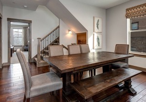 Retreat 1067 by Moose Mgmt.-Pvt. HotTub-Traeger-AC