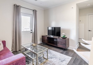 Rideau 1Bd Apartment Balcony Free Parking