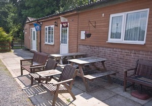 River View 3 is a 2 berth unit in the style of a very pretty gypsy hut.