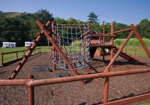 River View 3 is a 2 berth unit in the style of a very pretty gypsy hut.