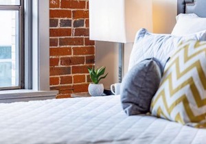 Riverfront Park Travel Apartments