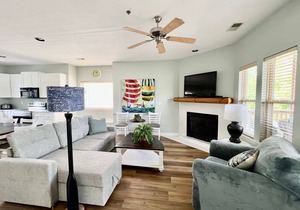Rock Lane 136 lakefront with resort amenities!