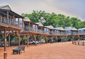 Romantic Getaway Cabin on Creek! Relax and unwind surrounded by nature! - RC10