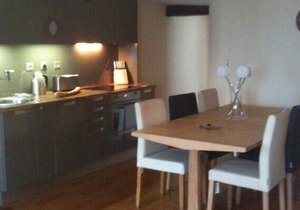 Romantic Paris apartment, large 1 bedroom on the chic Ile Saint Louis