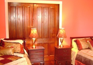 Room #2 We are only 30 min. away from "BASEBALL HALL OF FAME" in Cooperstown .