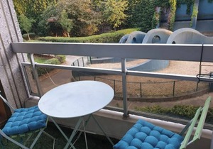 Roomy ,calm and comfy :) in the easy Paris !