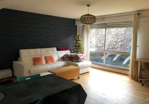 Roomy ,calm and comfy :) in the easy Paris !