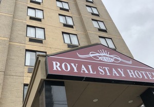 Royal Stay Hotel