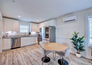 Saltwater Suites, 301 King 3rd Floor