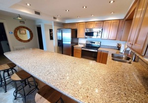 Sand Dollar 101: Luxury Ground Floor Condo - Oceanfront