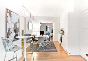 Sanders Leaves - Charming Three-Bedroom Apartment In Downtown Copenhagen