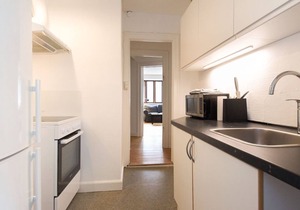 Sanders Park - Lovely 1-Bdr Apt Close to Metro