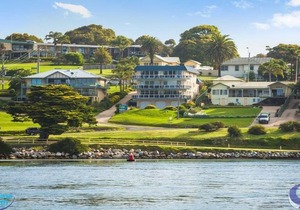 Sapphire Waters Unit 3