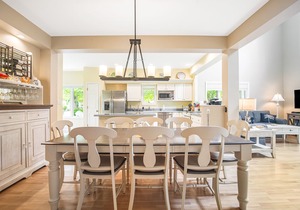 Sea Colony Tennis townhouse with screened porch basketball, pool, & gym