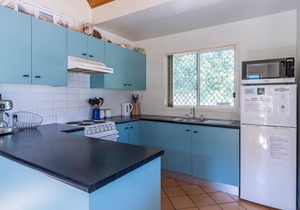 Sea Shell Chalet @ Berrara Chalet