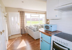 SEA VIEW, country holiday cottage in Walcott