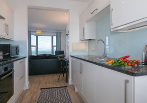 SeaCrest 2 - Contemporary Apartment With Views over Porthmeor Beach – Sleeps 4 – Parking for One Car