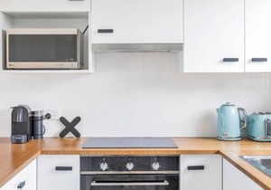 Seagull Ave - Near Chiton Surf Beach