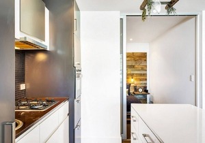 Seaside Apartment With Lap Pool, Sauna and Gym