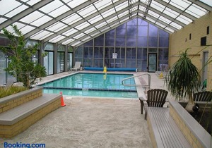 Seaside Camping Resort Cottage 11