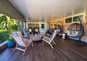 Seaside Gem! 4 Pet-Friendly Units, Minutes to Maui Tropical Plantation!