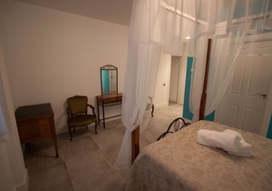 Self catering La Alvardana for 6 people