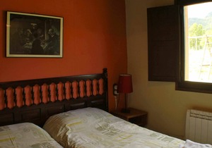 Self catering Poble Rural Puigarnau-Pubilló for 12 people
