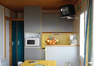 Semi-detached chalets sleeping 4 to 12, private terrace, covered swimming pool.