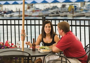 Serenity - 2 Bedroom and Loft 2 Bath Parkside Bungalow