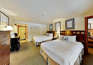 Seventh Mountain Resort Units 2015 & 2016