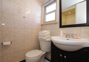 Shore Beach Houses - 41 D Lincoln Avenue