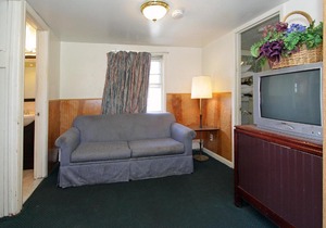 Shore Beach Houses - 41 D Lincoln Avenue