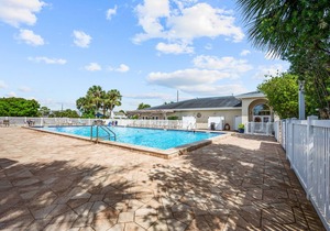 Shoreline Towers 1036 - Remodeled Private Beach Front Condo in Destin - 3BR