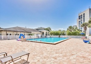 Shoreline Towers 1036 - Remodeled Private Beach Front Condo in Destin - 3BR