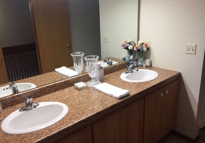 Shores #48: 3 BR / 2 BA Sleeps 8