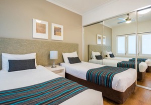 Silvershore Apartments on the Broadwater