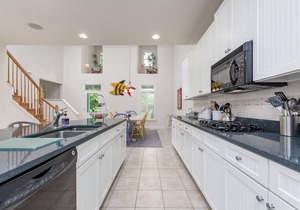 Single Family home in The Peninsula