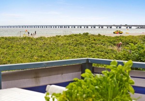 Skaerven Beachfront Cottage