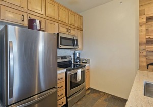 Ski-in/Ski-out 2Bed 2Bath Sunstone Lodge Condo at Little Eagle Express