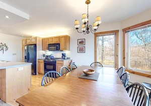 Ski in Ski out Jay Village 422A