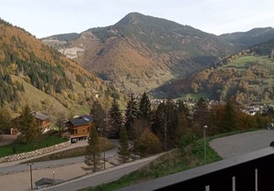 Ski-in studio with balcony and parking