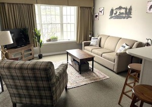Ski On Off 1BR Suite 1st Flr Sleeps 4 Jiminy Peak