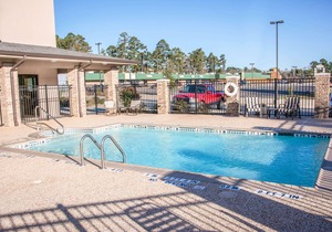 Sleep Inn & Suites Center