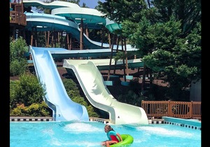 Sleeps 10 - Spacious 3BR Cottage - Family Friendly Resort - Close to Theme Parks