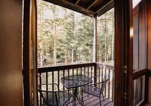 Snowater Condo #41 - A spacious condo with private sauna Wifi and a soaker tub