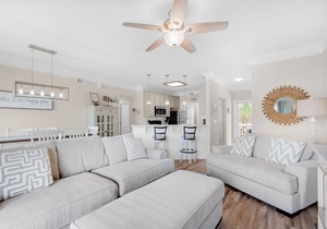 Snowbird Special Jan Feb! 🌊Canal View~pools~Walk2Beach~2BR Sandpiper Cove 4114