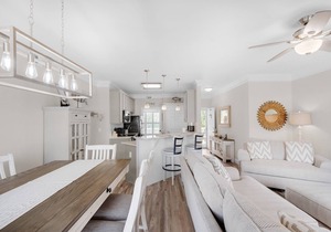 Snowbird Special Jan Feb! 🌊Canal View~pools~Walk2Beach~2BR Sandpiper Cove 4114