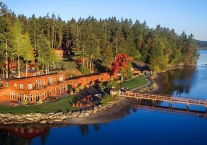 Snug Harbor Resort and Marina