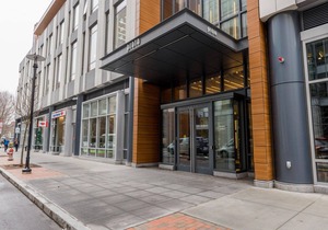 Snug Kendall Square Studio w/Gym, near MIT & MGH by Blueground