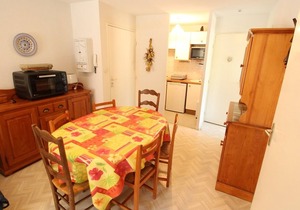 South Facing T3 Apartment with Balcony and Parking in Bagnères-de-Luchon - 4 pers.